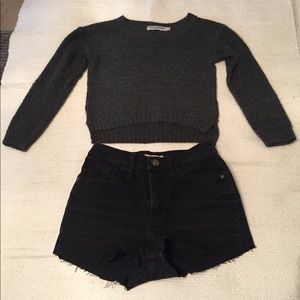 Cropped sweater